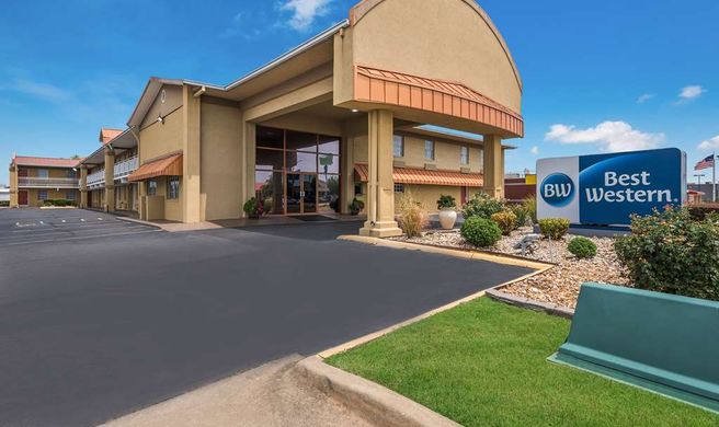 Best Western Conway Exterior