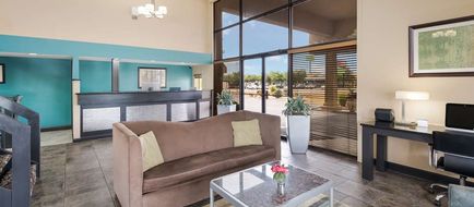 Best Western Conway Lobby