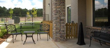 Best Western Plus Texarkana Inn & Suites Lobby