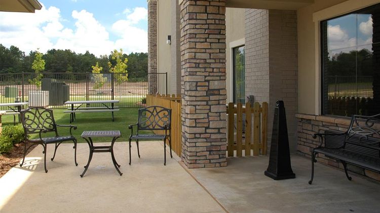 Best Western Plus Texarkana Inn & Suites Lobby