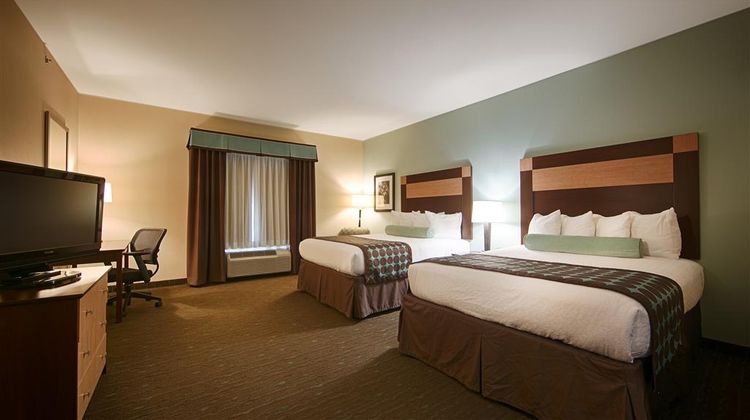 Best Western Plus Texarkana Inn & Suites Room