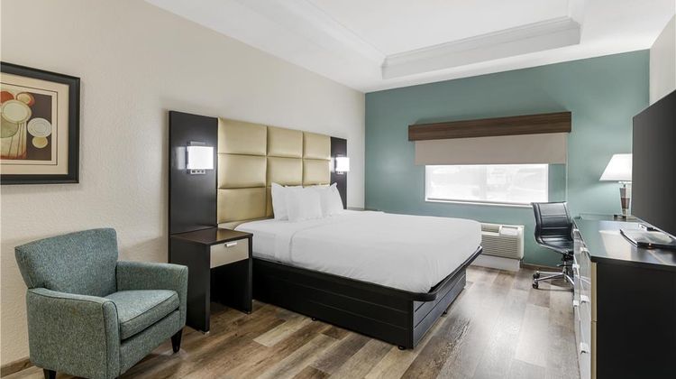 Best Western Plus JFK Inn & Suites Room