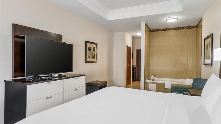 Best Western Plus JFK Inn & Suites Room