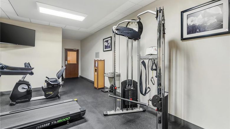 <b>Best Western Plus JFK Inn & Suites Health</b>. Images powered by <a href="https://iceportal.shijigroup.com/" title="IcePortal" target="_blank">IcePortal</a>.