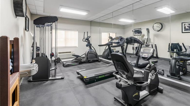 <b>Best Western Plus JFK Inn & Suites Health</b>. Images powered by <a href="https://iceportal.shijigroup.com/" title="IcePortal" target="_blank">IcePortal</a>.