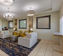 Best Western Plus Searcy Inn Lobby