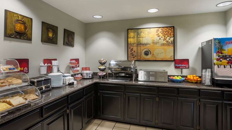 <b>Best Western Plus Searcy Inn Restaurant</b>. Images powered by <a href="https://iceportal.shijigroup.com/" title="IcePortal" target="_blank">IcePortal</a>.