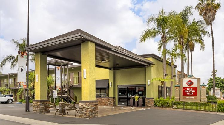 Best Western Plus Pavilions Exterior