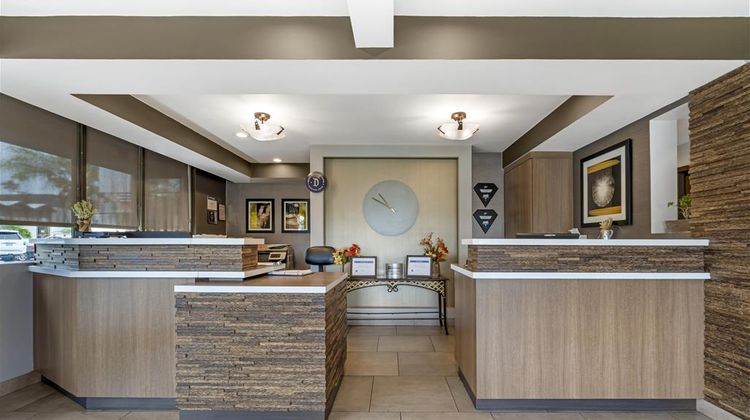 Best Western Plus Pavilions Lobby