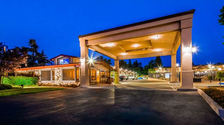 Best Western Golden Key Exterior