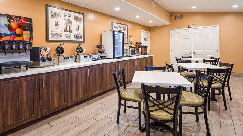 <b>Best Western Golden Key Restaurant</b>. Images powered by <a href="https://iceportal.shijigroup.com/" title="IcePortal" target="_blank">IcePortal</a>.
