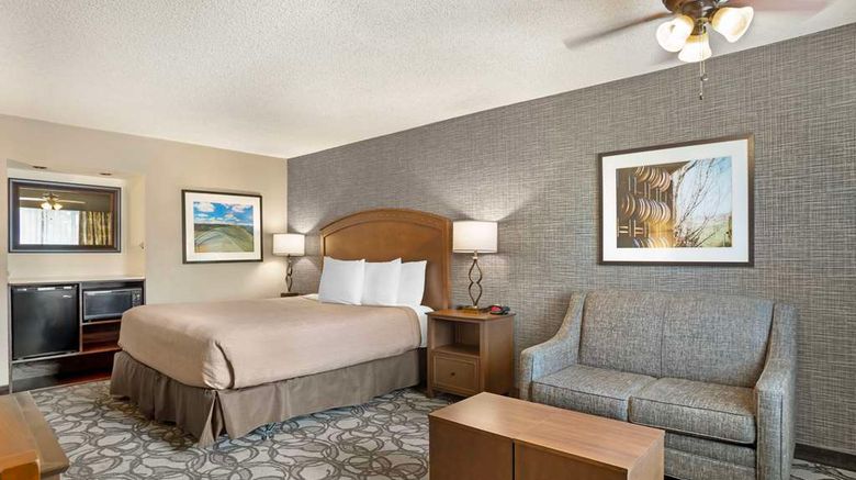 <b>Best Western Plus Black Oak Room</b>. Images powered by <a href="https://iceportal.shijigroup.com/" title="IcePortal" target="_blank">IcePortal</a>.