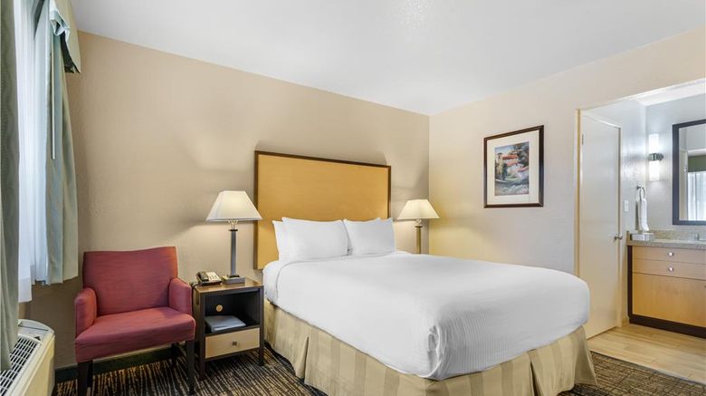 <b>Best Western Petaluma Inn Room</b>. Images powered by <a href="https://iceportal.shijigroup.com/" title="IcePortal" target="_blank">IcePortal</a>.