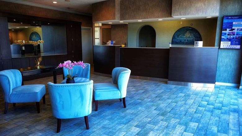 <b>Best Western Inn Lobby</b>. Images powered by <a href="https://iceportal.shijigroup.com/" title="IcePortal" target="_blank">IcePortal</a>.