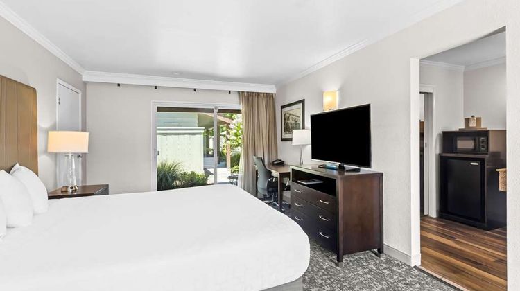 Best Western Garden Inn Room