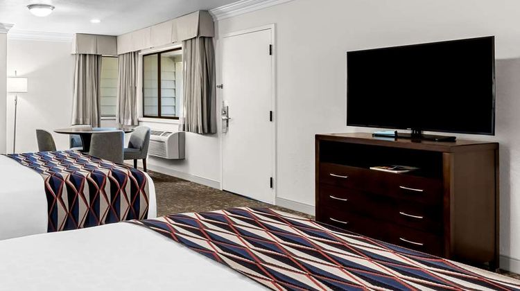 Best Western Garden Inn Room