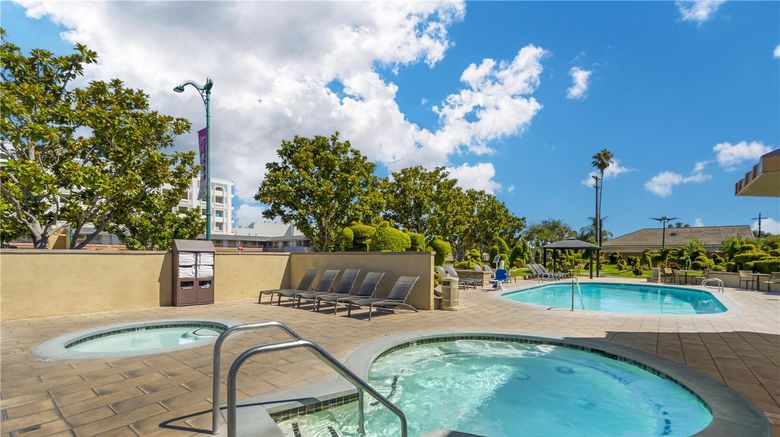 <b>Best Western Plus Stovall's Inn Pool</b>. Images powered by <a href="https://iceportal.shijigroup.com/" title="IcePortal" target="_blank">IcePortal</a>.