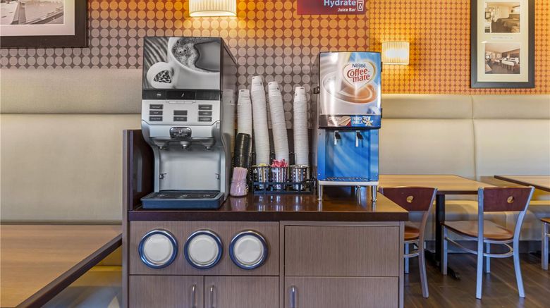 <b>Best Western Plus Stovall's Inn Restaurant</b>. Images powered by <a href="https://iceportal.shijigroup.com/" title="IcePortal" target="_blank">IcePortal</a>.