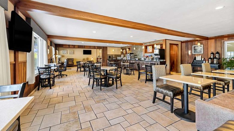 <b>Best Western Vista Manor Lodge Restaurant</b>. Images powered by <a href="https://iceportal.shijigroup.com/" title="IcePortal" target="_blank">IcePortal</a>.