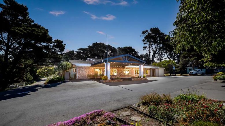<b>Best Western Vista Manor Lodge Exterior</b>. Images powered by <a href="https://iceportal.shijigroup.com/" title="IcePortal" target="_blank">IcePortal</a>.