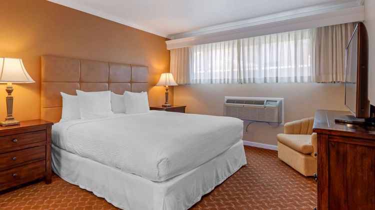 Best Western Plus Santa Barbara Suite