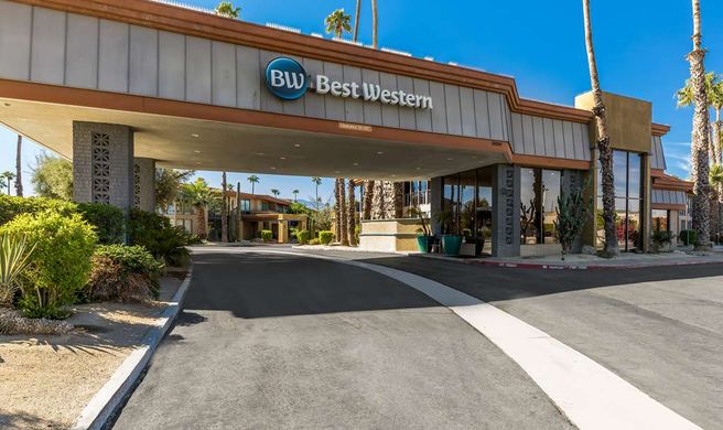 Best Western Date Tree Hotel Exterior