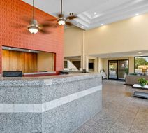 Best Western Date Tree Hotel Lobby