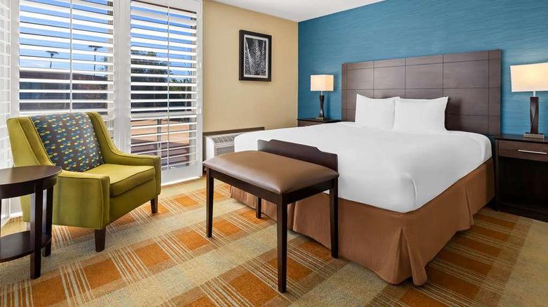 <b>Best Western Date Tree Hotel Suite</b>. Images powered by <a href="https://iceportal.shijigroup.com/" title="IcePortal" target="_blank">IcePortal</a>.
