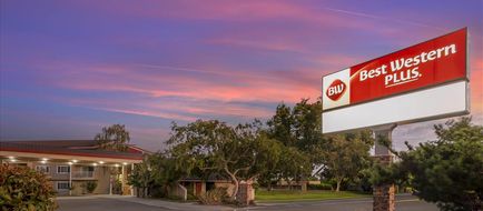 Best Western Plus Garden Court Inn Exterior