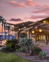 Best Western Plus Beach View Lodge