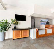 Best Western Yacht Harbor Hotel Lobby