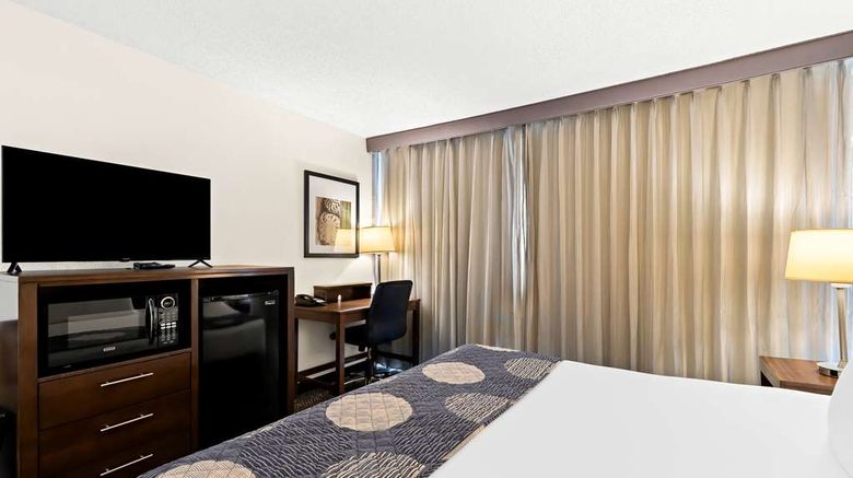 <b>Best Western Yacht Harbor Hotel Room</b>. Images powered by <a href="https://iceportal.shijigroup.com/" title="IcePortal" target="_blank">IcePortal</a>.