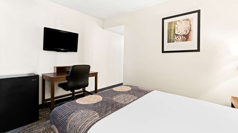 <b>Best Western Yacht Harbor Hotel Room</b>. Images powered by <a href="https://iceportal.shijigroup.com/" title="IcePortal" target="_blank">IcePortal</a>.