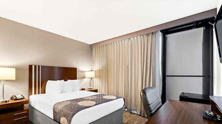 <b>Best Western Yacht Harbor Hotel Room</b>. Images powered by <a href="https://iceportal.shijigroup.com/" title="IcePortal" target="_blank">IcePortal</a>.