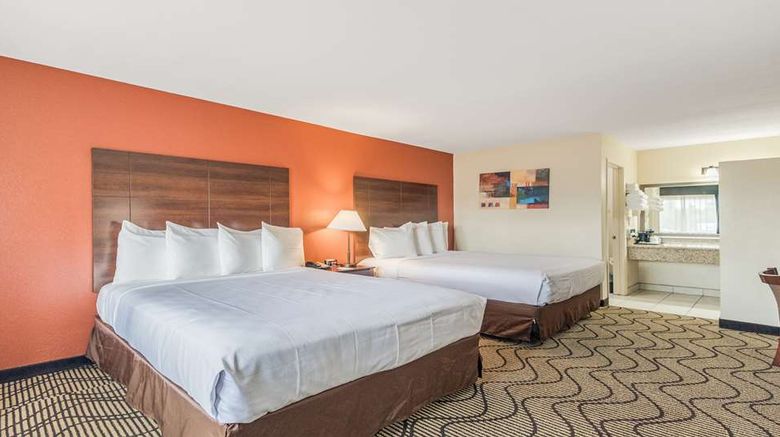 <b>Best Western Roseville Inn Room</b>. Images powered by <a href="https://iceportal.shijigroup.com/" title="IcePortal" target="_blank">IcePortal</a>.