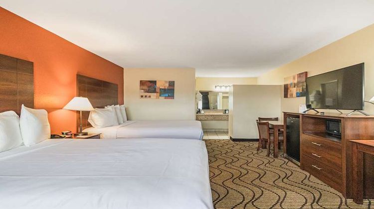 Best Western Roseville Inn Room