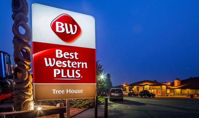 Best Western Plus Tree House Exterior