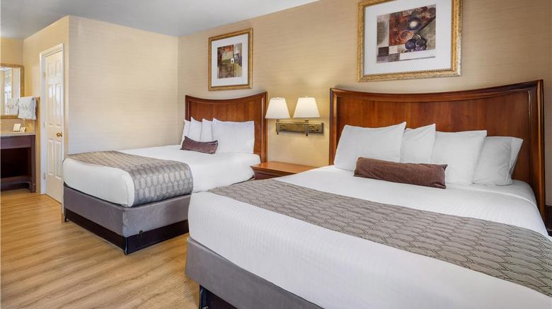 <b>Best Western Inn Santa Clara Room</b>. Images powered by <a href="https://iceportal.shijigroup.com/" title="IcePortal" target="_blank">IcePortal</a>.