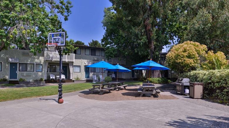 <b>Best Western Corte Madera Inn Recreation</b>. Images powered by <a href="https://iceportal.shijigroup.com/" title="IcePortal" target="_blank">IcePortal</a>.