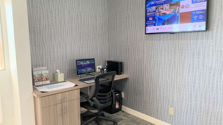 <b>Best Western Andersen's Inn Other</b>. Images powered by <a href="https://iceportal.shijigroup.com/" title="IcePortal" target="_blank">IcePortal</a>.