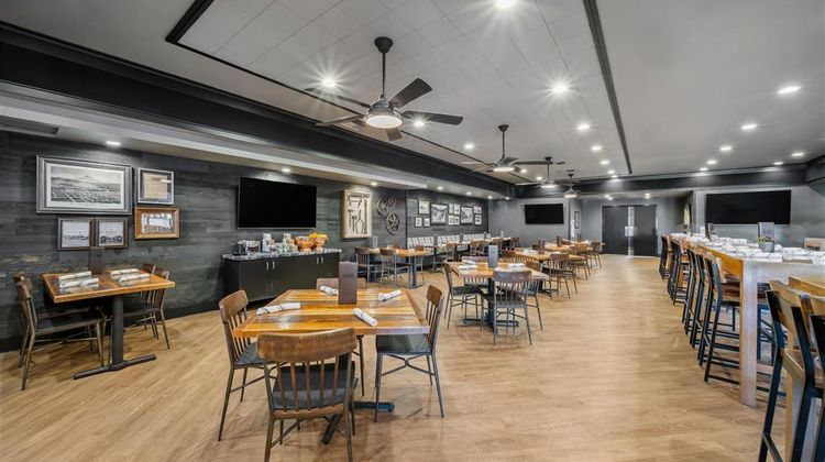Best Western Plus Hilltop Inn Restaurant