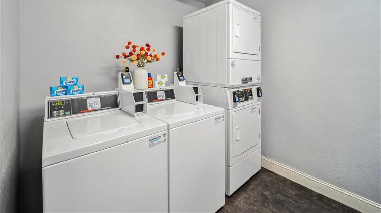 Best Western Plus Hilltop Inn Other