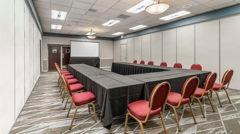 <b>Best Western Plus Grosvenor Airport Htl Meeting</b>. Images powered by <a href="https://iceportal.shijigroup.com/" title="IcePortal" target="_blank">IcePortal</a>.