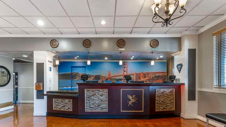<b>Best Western Plus Grosvenor Airport Htl Lobby</b>. Images powered by <a href="https://iceportal.shijigroup.com/" title="IcePortal" target="_blank">IcePortal</a>.