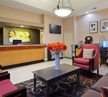 Best Western Pasadena Inn Lobby