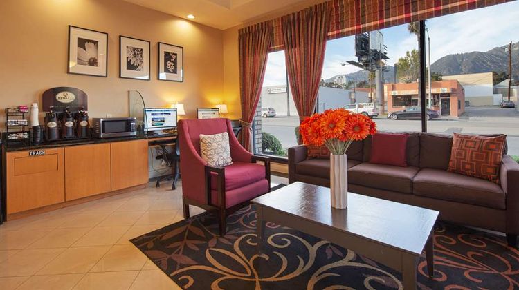 Best Western Pasadena Inn Lobby