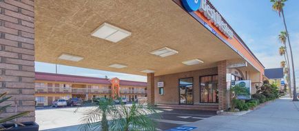 Best Western Pasadena Inn Exterior