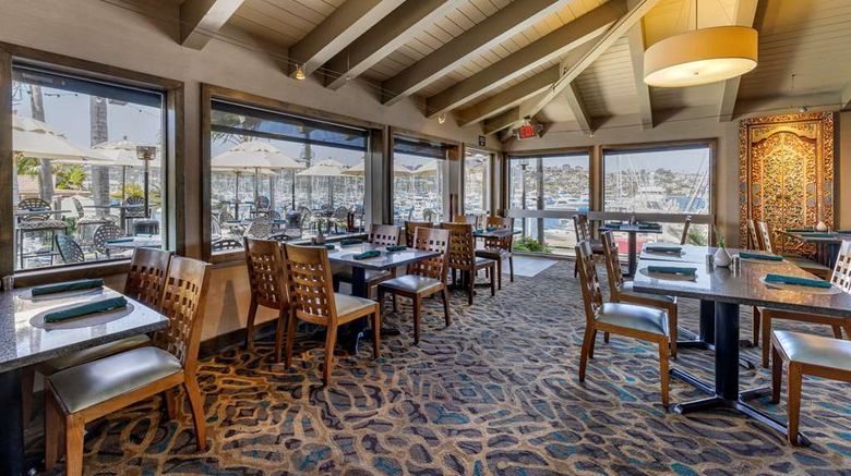 <b>Best Western Plus Island Palms Hotel Restaurant</b>. Images powered by <a href="https://iceportal.shijigroup.com/" title="IcePortal" target="_blank">IcePortal</a>.