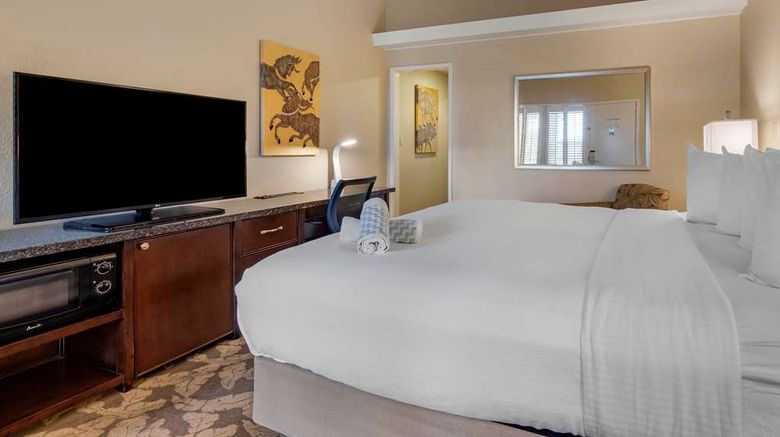 <b>Best Western Plus Island Palms Hotel Room</b>. Images powered by <a href="https://iceportal.shijigroup.com/" title="IcePortal" target="_blank">IcePortal</a>.