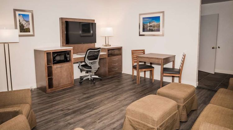 Best Western Bishop Lodge Suite